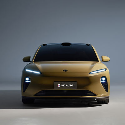 Nio Et5 الفاخرة سيدان العلامة التجارية الجديدة عالية السرعة EV ذكاء السيارة محرك التحمل الأميال 1000KM