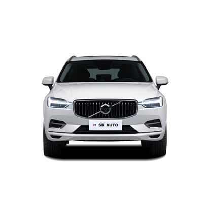 فولفو XC60 هايبرد سيارة دفع رباعي كهربائية بالكامل 2.0T 310HP L4 4WD للعائلات للسفر