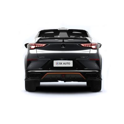 الرائد Changan UNI-T 1.5T محرك بنزين SUV مدمج بأقصى سرعة 205KM / H قابض مزدوج