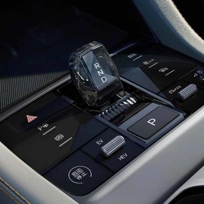 2024 سيارة كهربائية طاقة جديدة هجينة 5 مقاعد SUV الرائدة 505km بيد أغنية زائد dm i ev