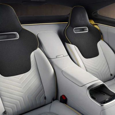 2025 Avatr 11 SUV السرعة العالية عمر البطارية الطويل المركبة الكهربائية الهجينة السيارة الكهربائية مع 116 كيلوواط في الساعة سعة البطارية