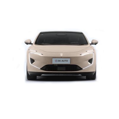 سيارة اوتار 12 سيدان 2WD 4WD اوتار 12 الكهربائية من تشانغان 2025 الكهربائية النقية 755km Long Range