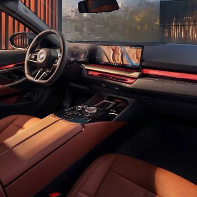 2024 نموذج جديد تم إطلاقه مؤخرًا BMW i5 سيارة كهربائية سيدان كبير eDrive 35 لتر كهربائية نقية 286 حصان