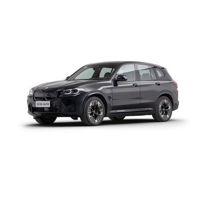 سيارات 5 أبواب 5 مقاعد SUV 2024 BMW Ix3 سيارة كهربائية بمدى 550 كيلومتر و 400 نايتومر أقصى عزم