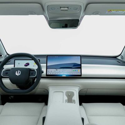 2024 Leapmotor C16 طيلة الطول سيارة SUV كبيرة سيارة هجينة 1.5T 6 مقاعد سيارة SUV فاخرة كبيرة طيلة الطول سيارة كهربائية