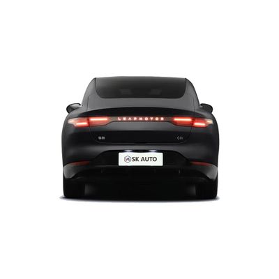 Leapmotor C01 500KM سيدان كهربائية ذات دفعين بعجلتين عالية السرعة للسفر للعائلات