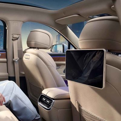 2024 AITO M5 مركبة طاقة جديدة سيارة كهربائية نقية 272HP 5 أبواب 5 مقاعد