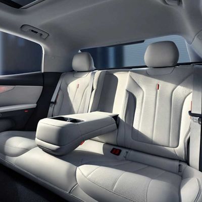 السيارات الكهربائية الهجينة عالية السرعة Geely LYNK&amp;CO 07 EM-P 2024 Ev Car REEV LYNKCO 07 EM-P