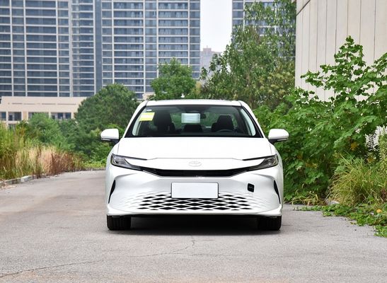 تويوتا 2.0L 173 حصان كامري تعمل بالبنزين - قوية 173 حصان سيدان وسط