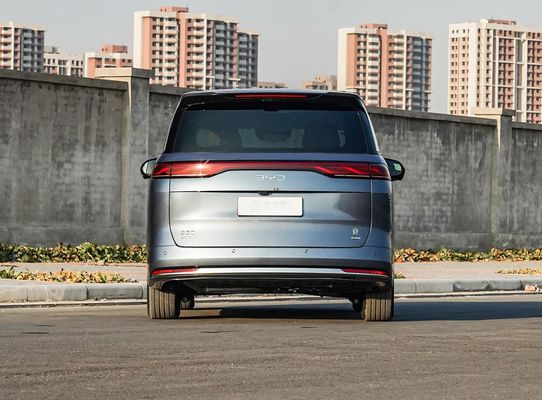 قاعدة العجلات 3045MM MPV هجين مع 7 مقاعد و 1805MM ارتفاع BYD Xia 2025 نموذج مركبة الفضاء الكبيرة