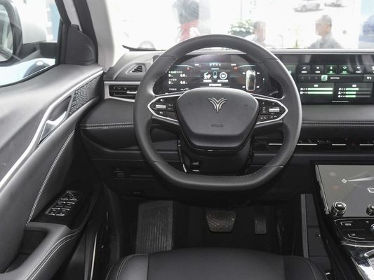 NETA U 401km نطاق اللون الأبيض السيارات المستعملة مع 120 كيلوواط أفضل سيارة كهربائية للقيادة في الصحراء 2023