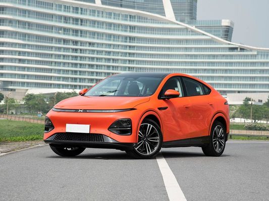 2025 Xpeng G6 القوي مع سعة بطارية 68.5/80.8 كيلوواط في الساعة و 0.2 ساعة وقت شحن سريع مع مدى طويل