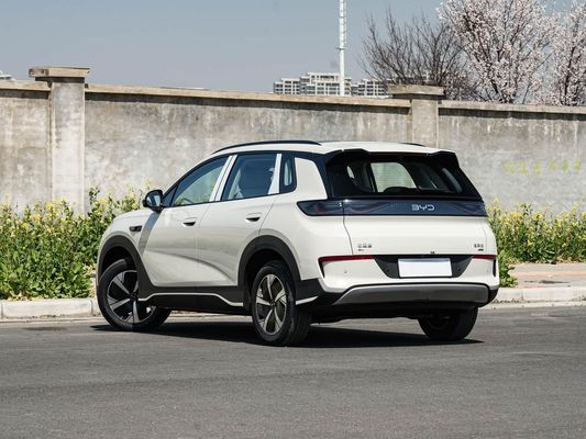 2025 بيع ساخن نموذج جديد بي واي دي سياليون 05EV سيارة كهربائية شحن سريع 520 كيلومتر إلكترونية طويلة المدى مع سقف شمسي