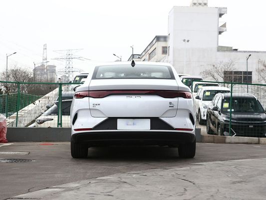 2025 BYD سيارة كهربائية Qin L EV متعدد الروابط تعليق مستقل شحن سريع نموذج جديد للبيع الساخن مع سقف الشمس