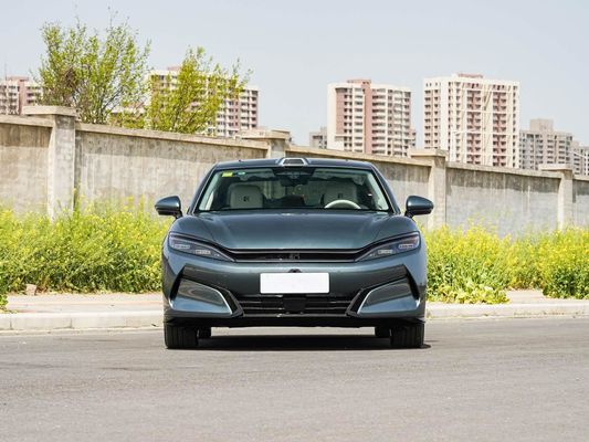 2025 سيارة كهربائية قوية من طراز هان L BYD مع طاقة أقصى 500 كيلوواط ومرحلة جلدية 1000 فولت شحن سريع عالي الجهد