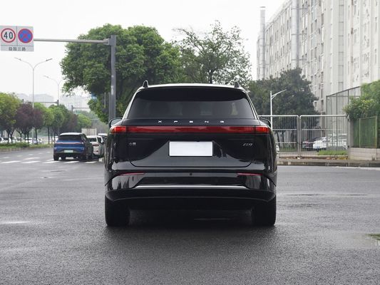 2025 Xpeng G9 سيارات الدفع الرباعي الكهربائية الكاملة 93.1kWh سعة البطارية 423kW أقصى طاقة المحرك 680km مدى طويل وشحن سريع مع سقف شمسي