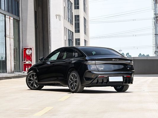 2025 BYD EV Car Seal AWD الأداء الطويل المدى 600 كيلومتر شحن سريع سيارة كهربائية أربع عجلات محرك سيارة كهربائية مع سقف شمسي