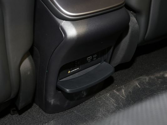 2025 BYD EV Car Seal AWD الأداء الطويل المدى 600 كيلومتر شحن سريع سيارة كهربائية أربع عجلات محرك سيارة كهربائية مع سقف شمسي