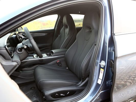 2025 BYD EV Car Seal AWD الأداء الطويل المدى 600 كيلومتر شحن سريع سيارة كهربائية أربع عجلات محرك سيارة كهربائية مع سقف شمسي