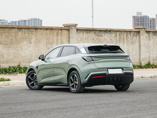 2025 BYD سيارة كهربائية مهرّب 06GT وقت شحن سريع 0.33 ساعة وأداء مدى طويل 550 كيلومتر بطارية كبيرة مع سقف شمسي للعائلة