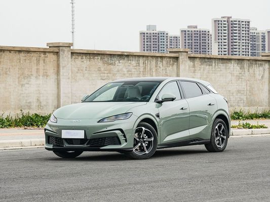 2025 BYD سيارة كهربائية مهرّب 06GT وقت شحن سريع 0.33 ساعة وأداء مدى طويل 550 كيلومتر بطارية كبيرة مع سقف شمسي للعائلة