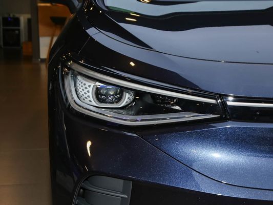 2025 فولكسفاجن سيارة كهربائية ID.4 شحن سريع سيارة مدى طويل 601km 80.4kWh بطارية مبيعات ساخنة نموذج جديد أداء جيد مع سقف شمسي
