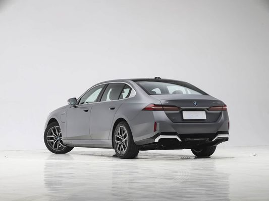 طراز جديد BMW I5 eDrive 2025 مبيعات ساخنة سيارة كهربائية مدى طويل أكثر من 700 كم EV شحن سريع ليموزين سيدان مع سقف الشمس مساحة كبيرة